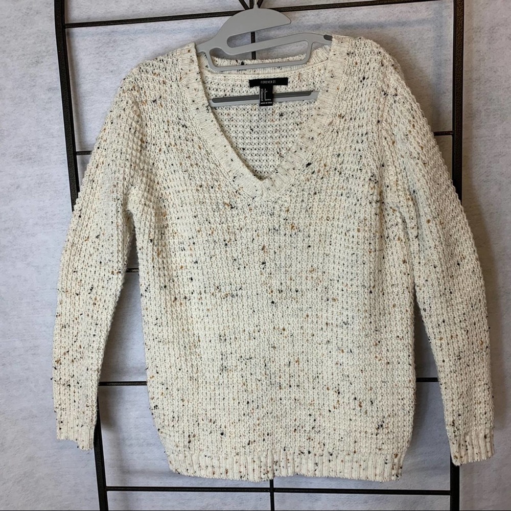 FOREVER‎ 21 Pullover V Neck Sweater Women's Size S